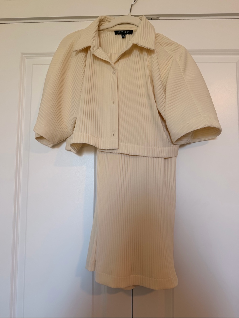 Lane 201 Ava Pleated Top and Pants Set - Picture 2 of 8